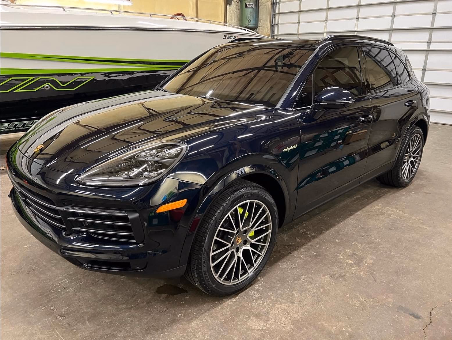 Porsche Cayenne Ceramic finish by Cecil's Auto Solutions